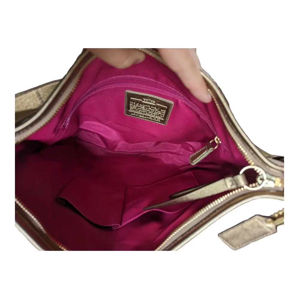 Coach Peyton Tatersall Convertible Hobo Purse NWOT - Picture 9 of 10